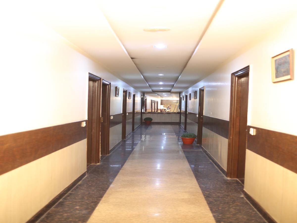 Hotel Pappan Plaza Palwal Esterno foto